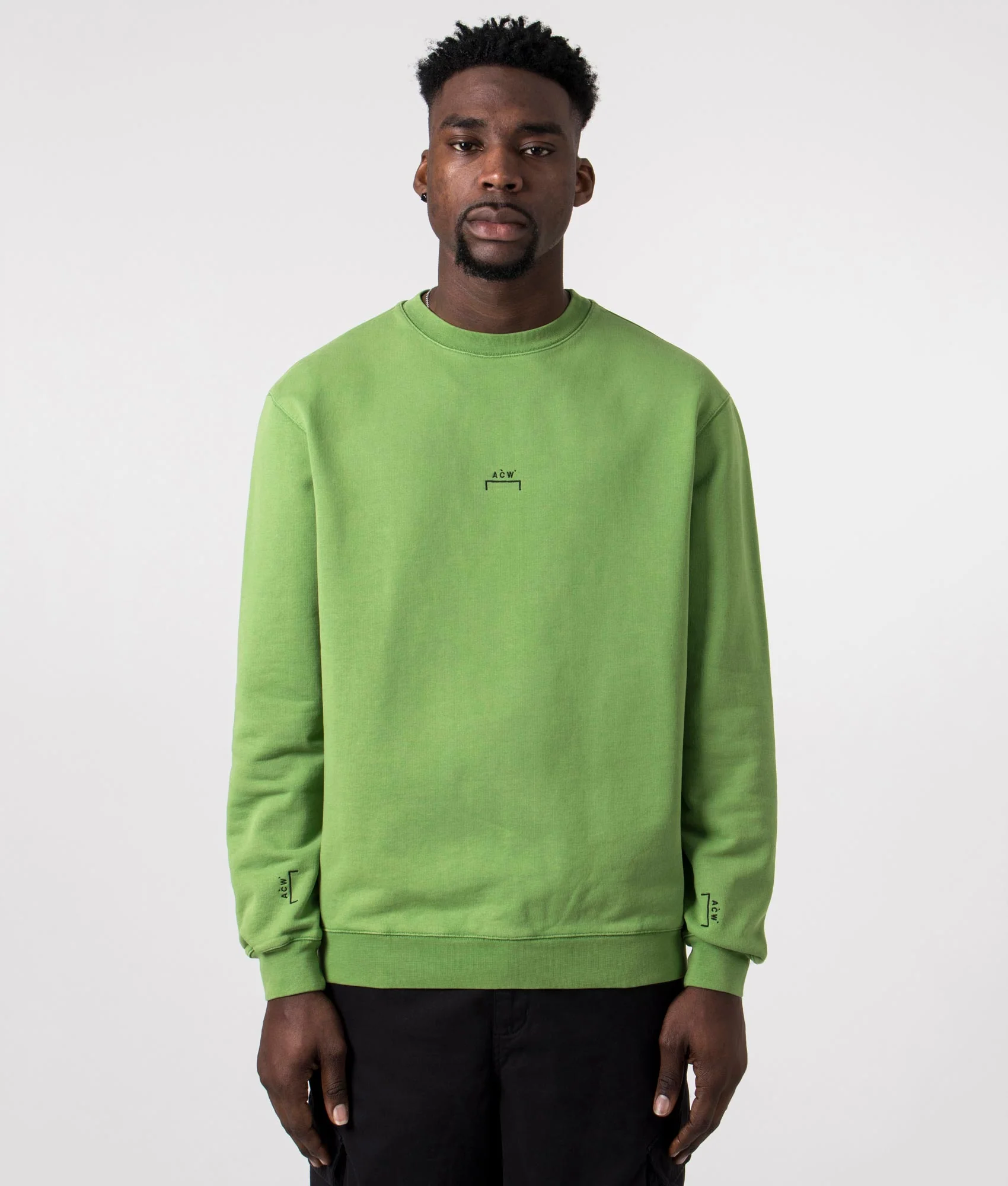Relaxed Fit Essential Sweatshirt