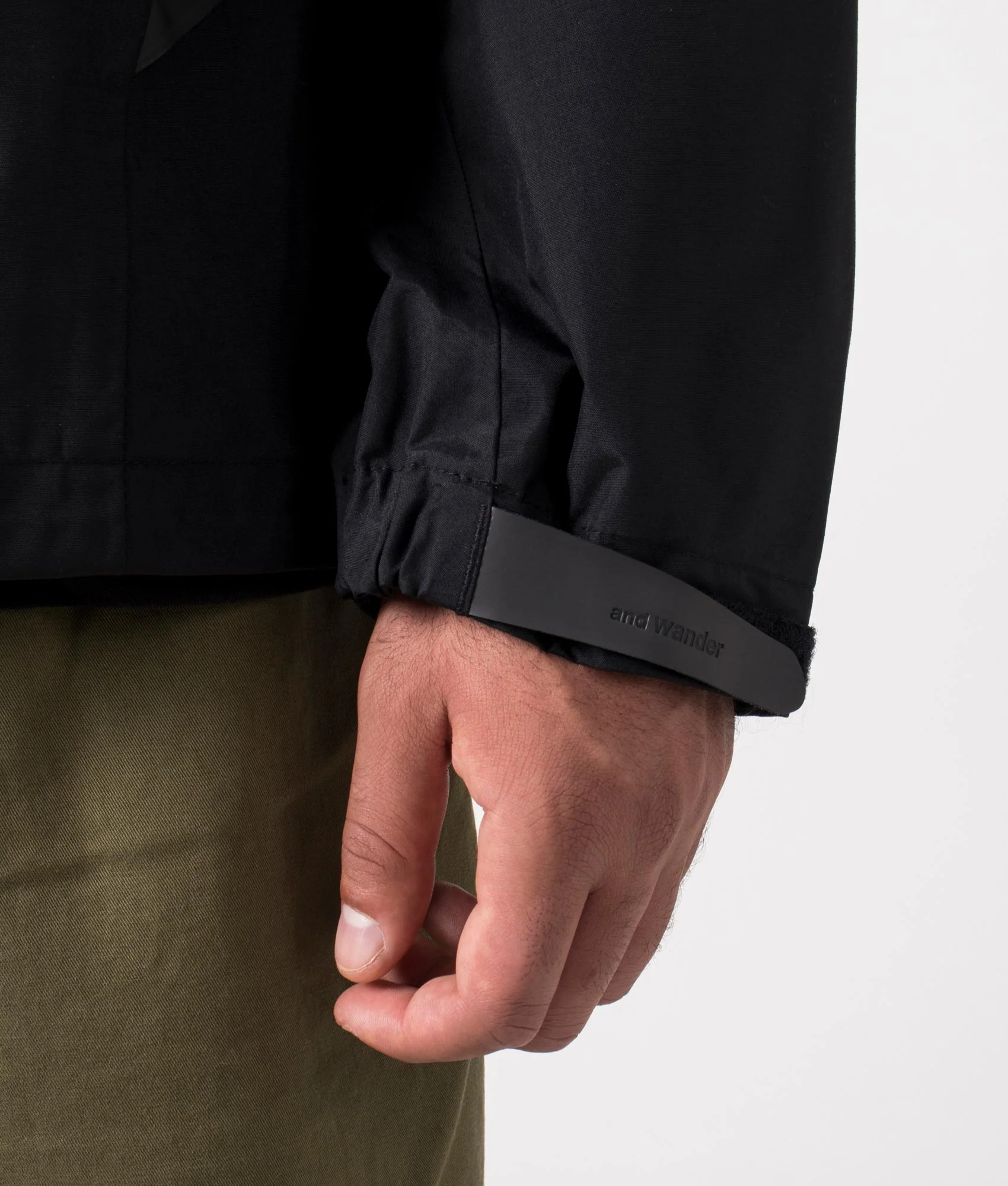 2.5L Hiker Rain Jacket - Image 8