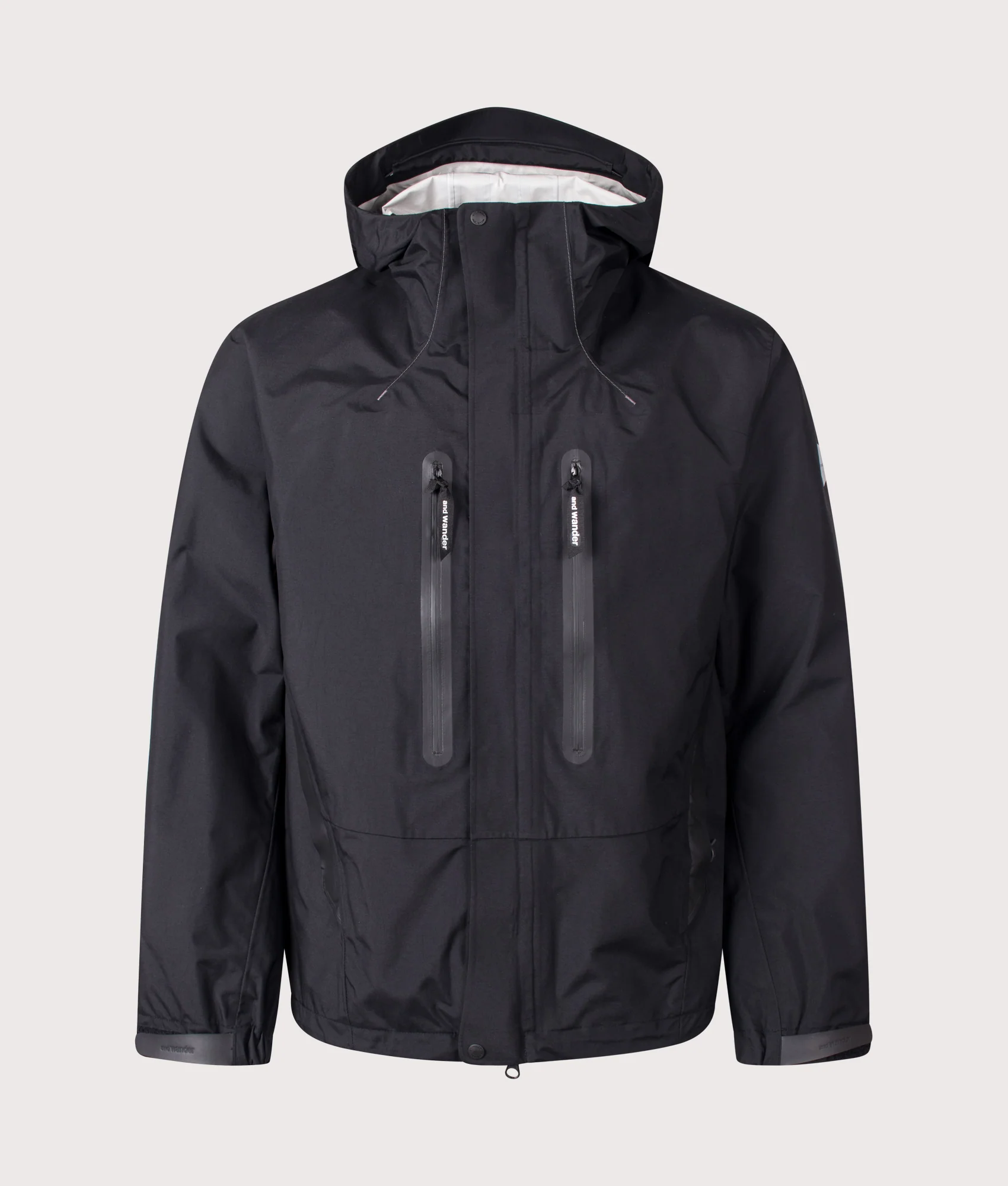 2.5L Hiker Rain Jacket - Image 4