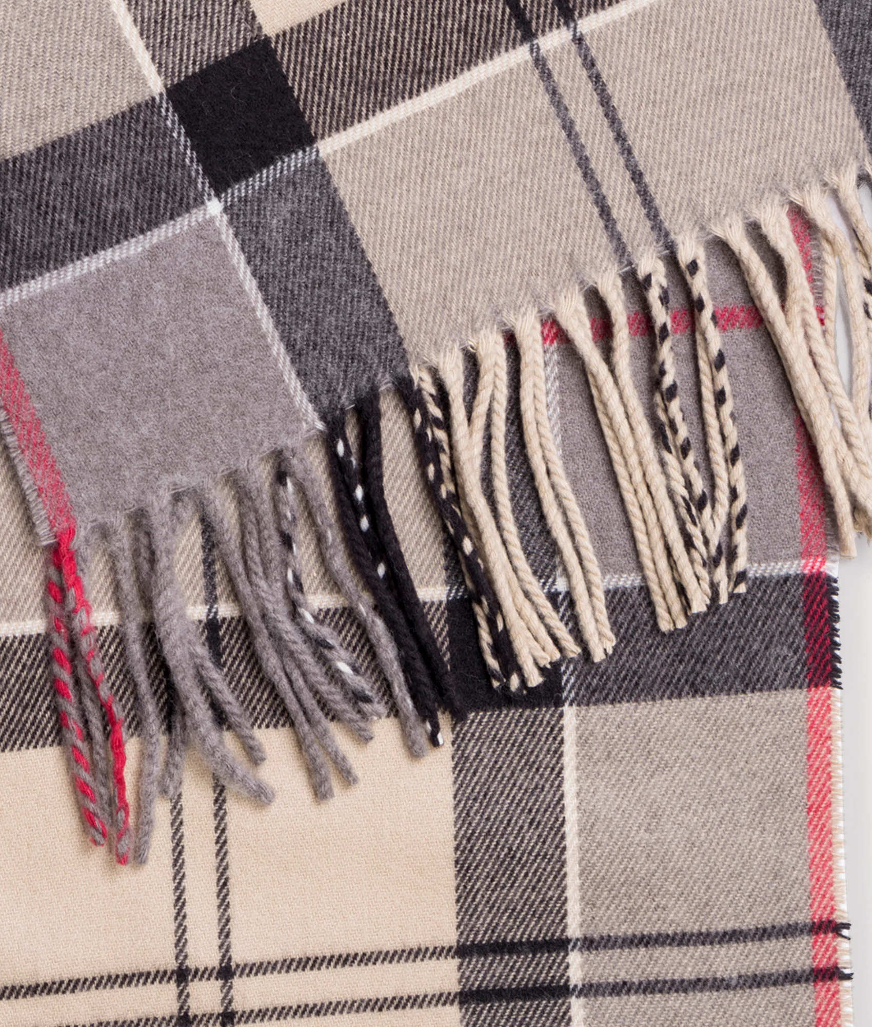 Galingale Tartan Scarf - Image 2