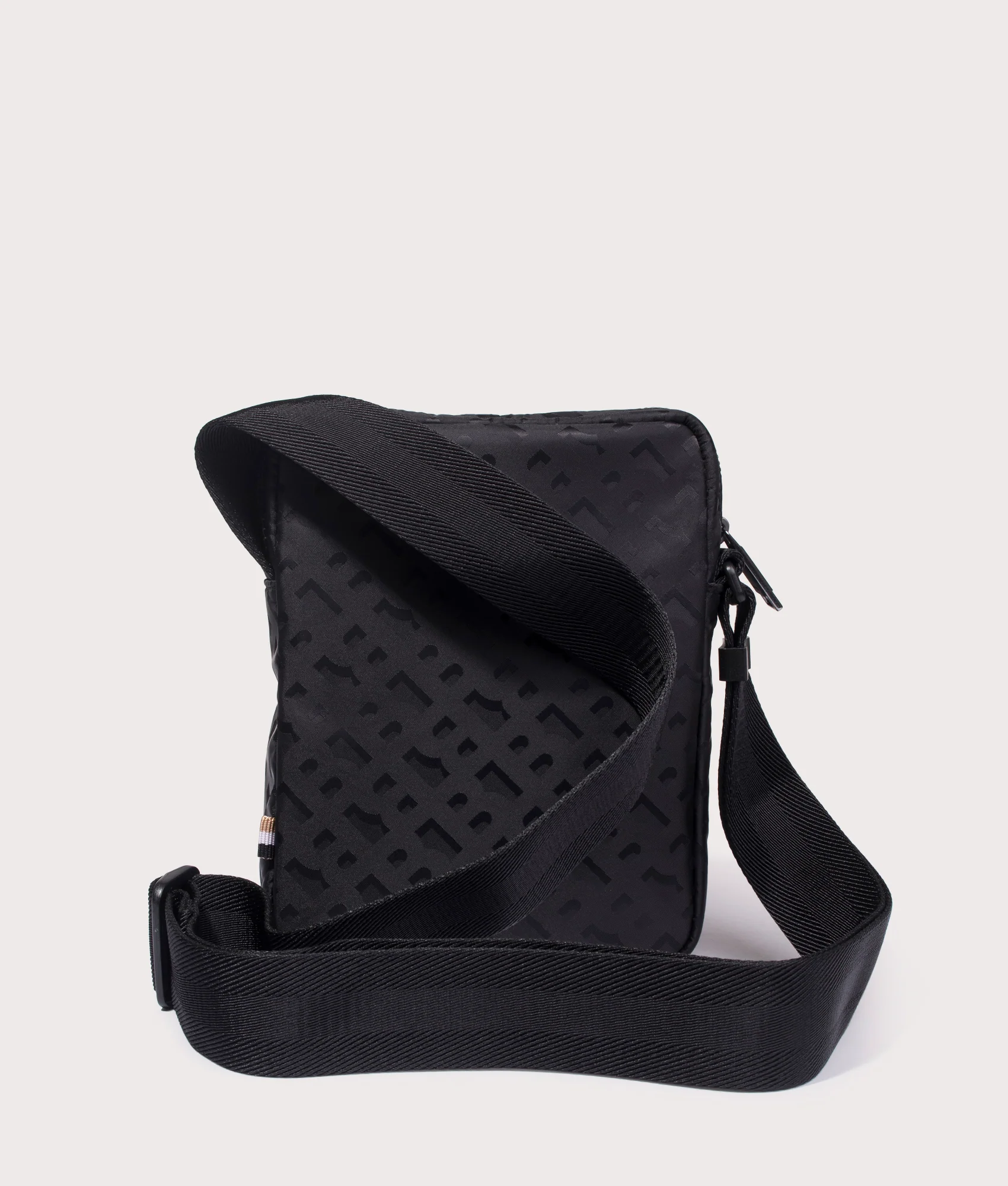 Catch 3.0 Bag - Image 3