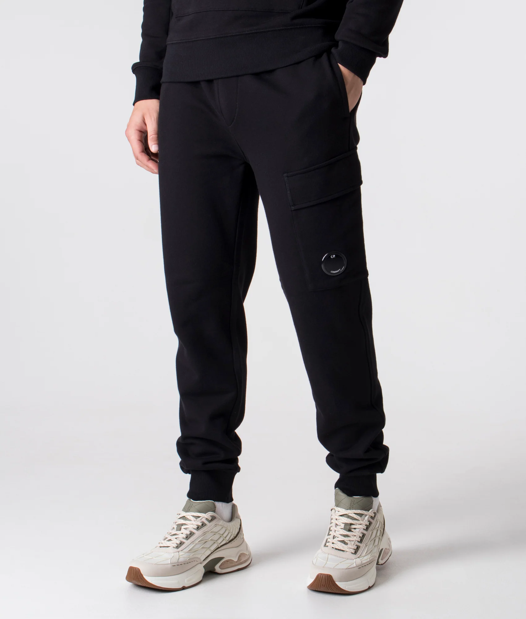 Regular Fit Diagonal Raised Fleece Cargo Joggers