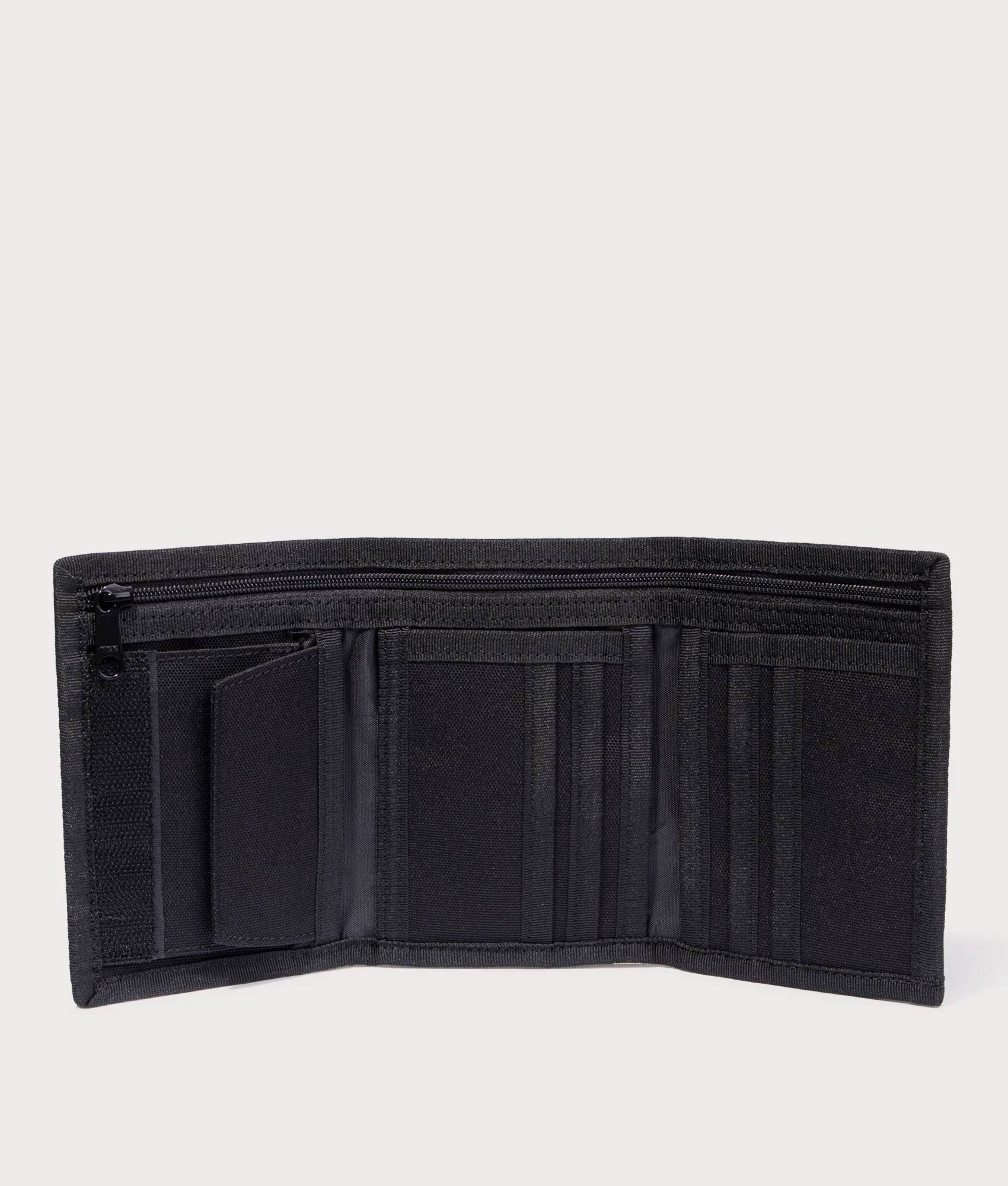 Alec Wallet - Image 2