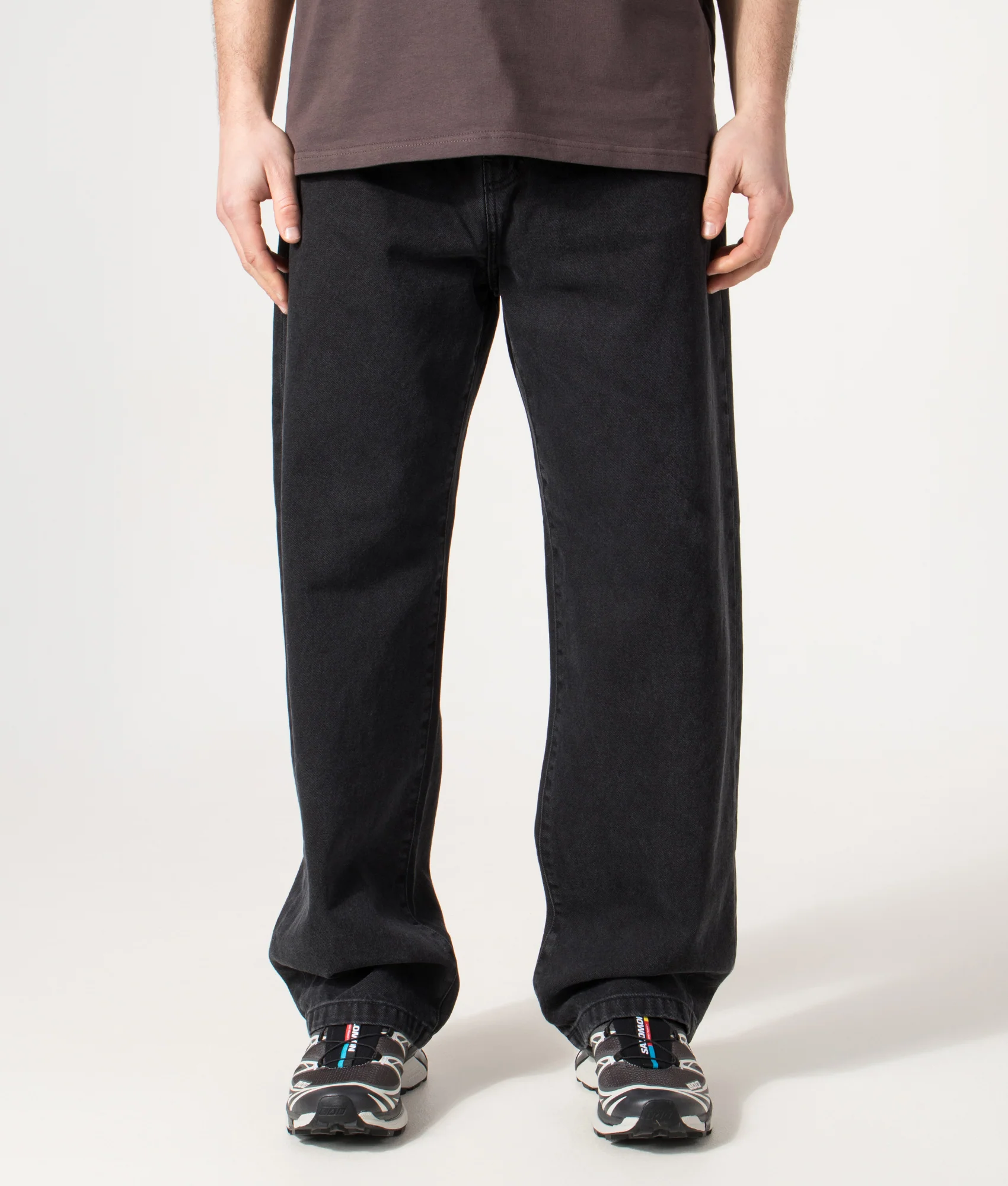 Loose Tapered Fit Landon Jeans - Image 4