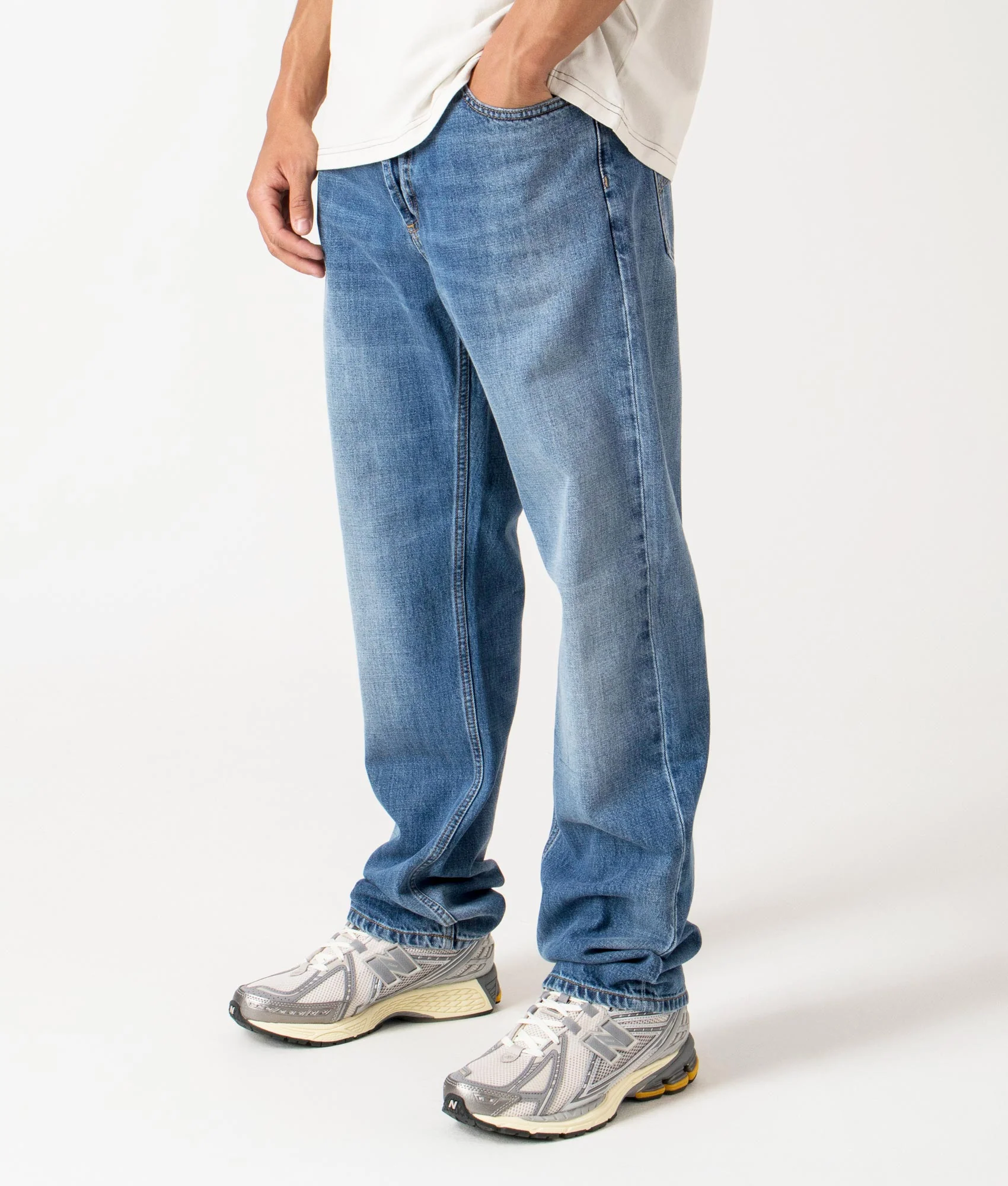 Relaxed Fit Marlow Jeans - Image 3