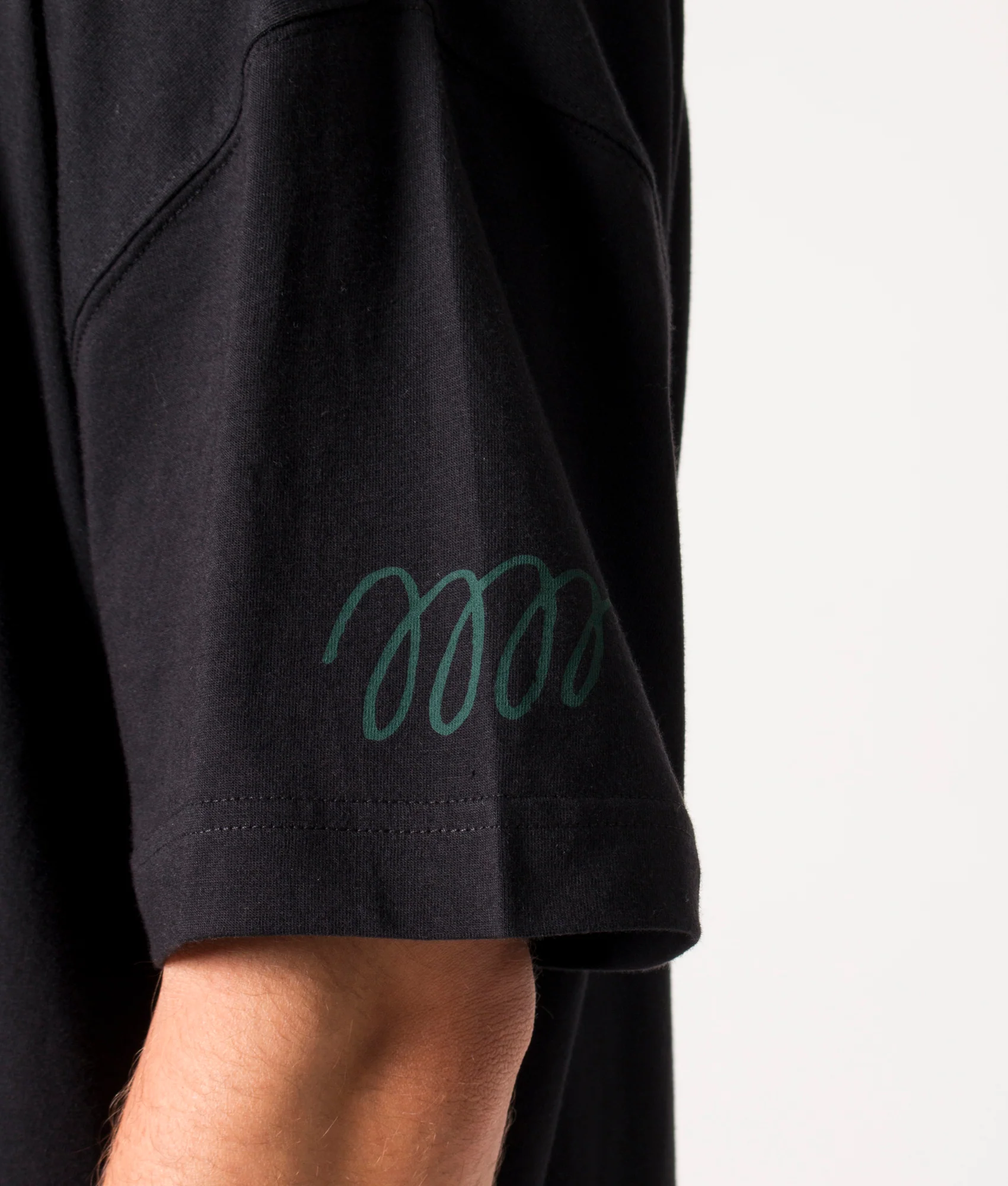 Loose Fit Signature T-Shirt - Image 4
