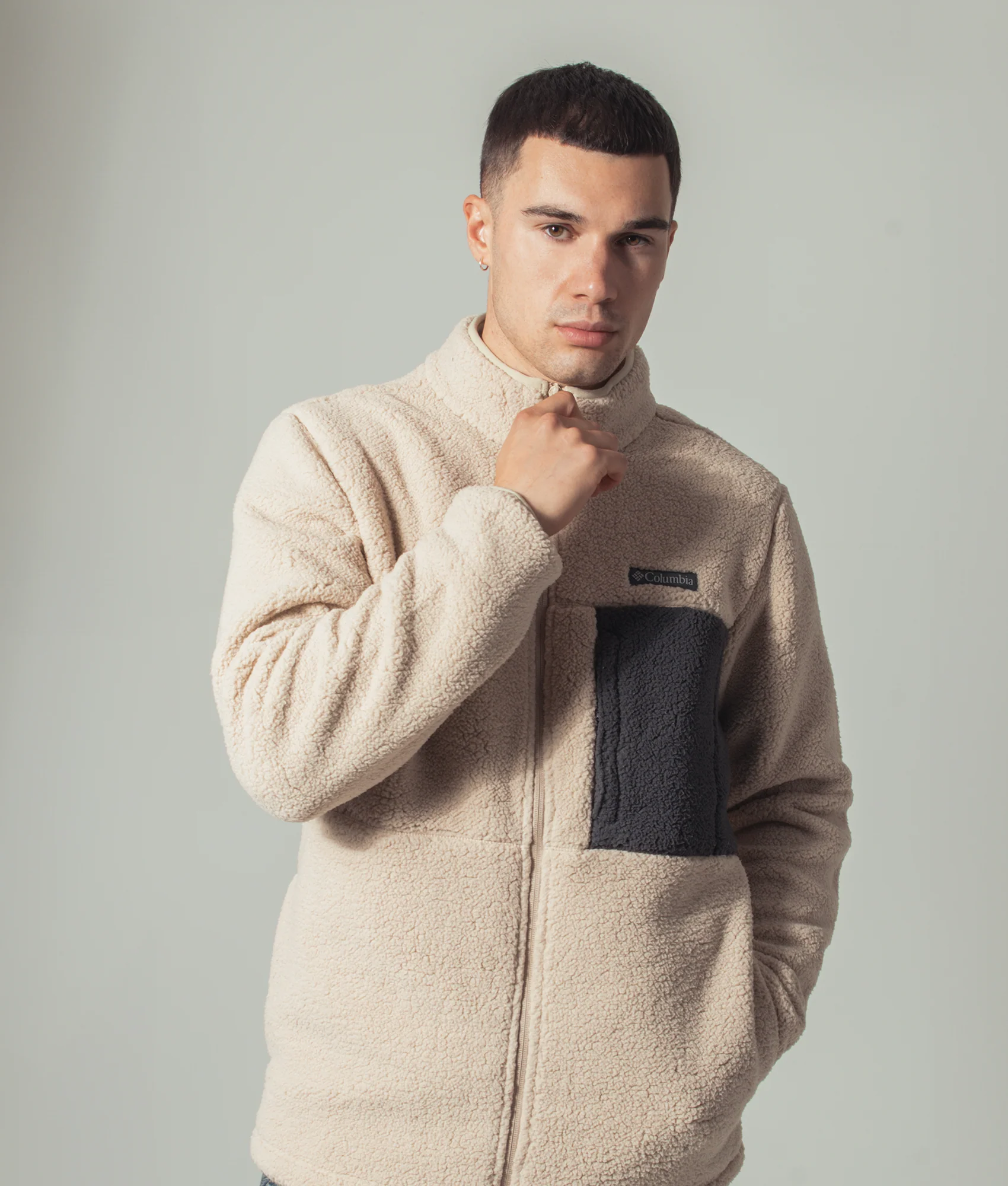 Mountainside Heavyweight Fleece - Image 2