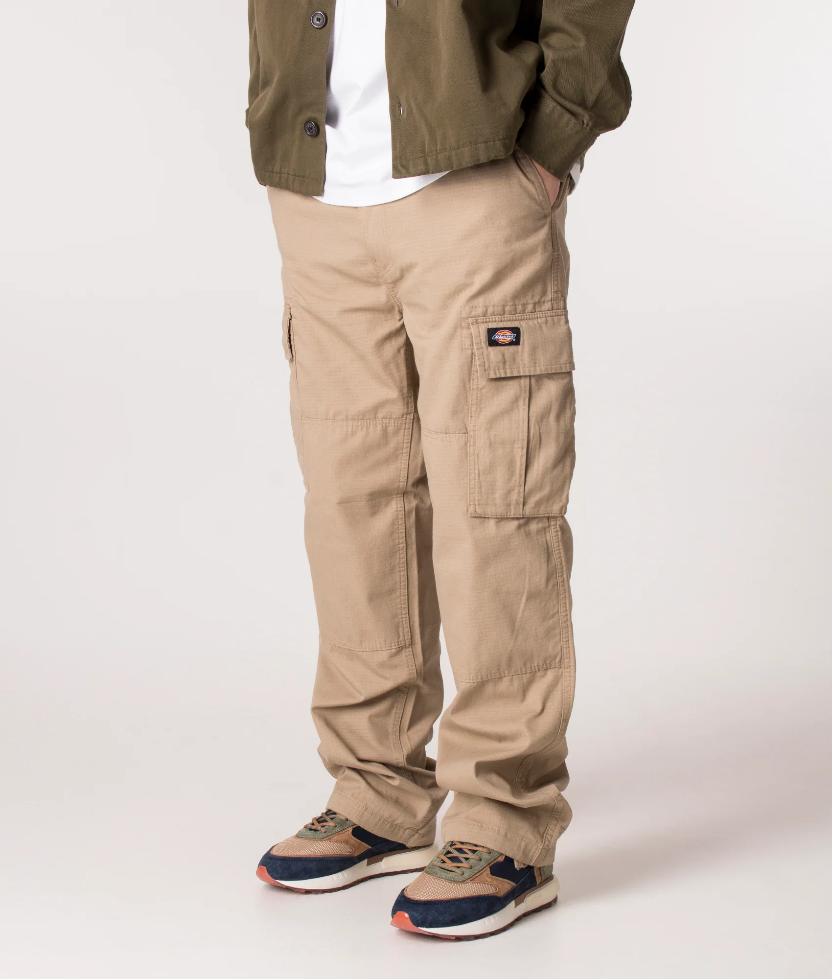 Relaxed Fit Eagle Bend Cargos