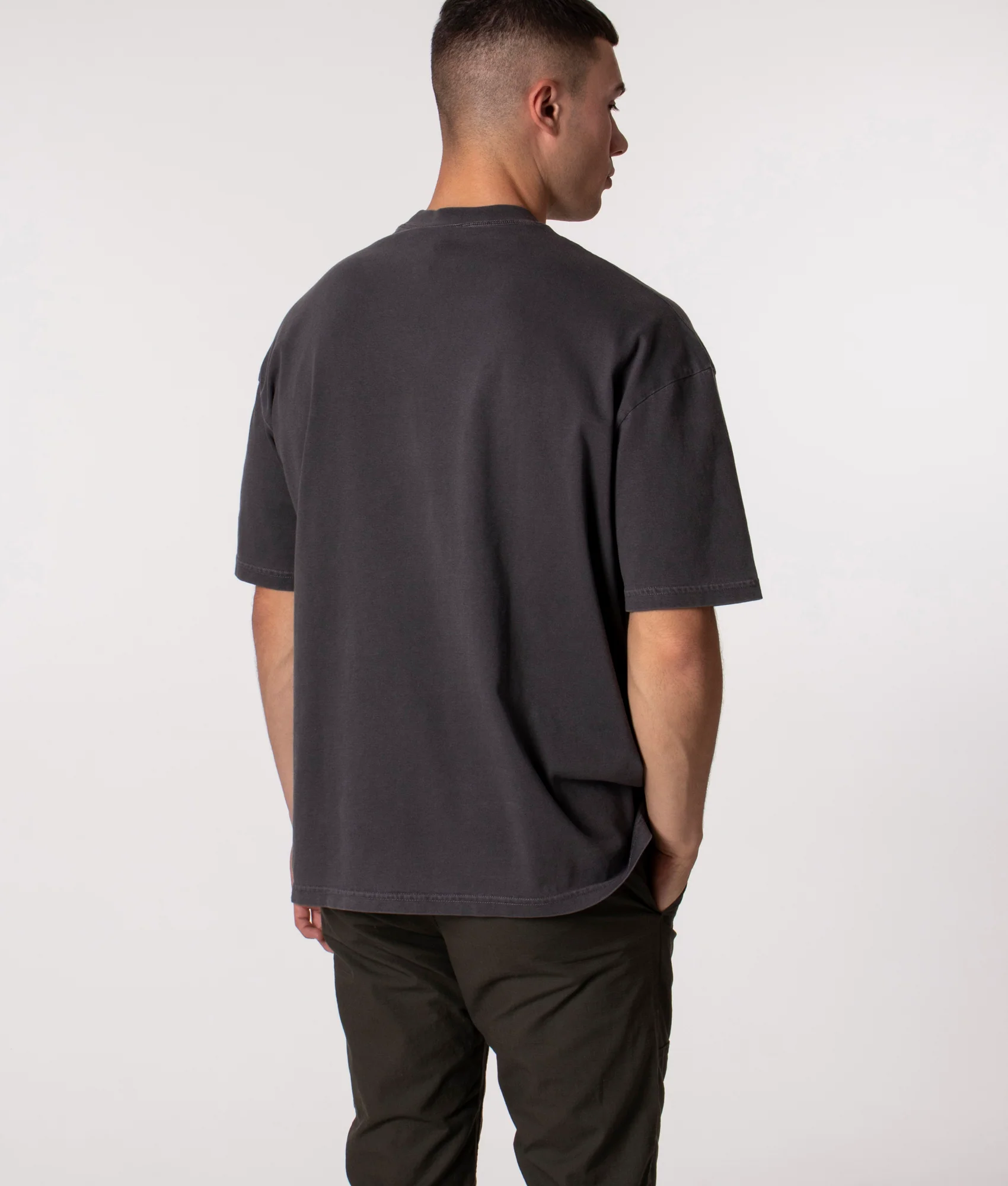 Oversized Basic T-Shirt - Image 4