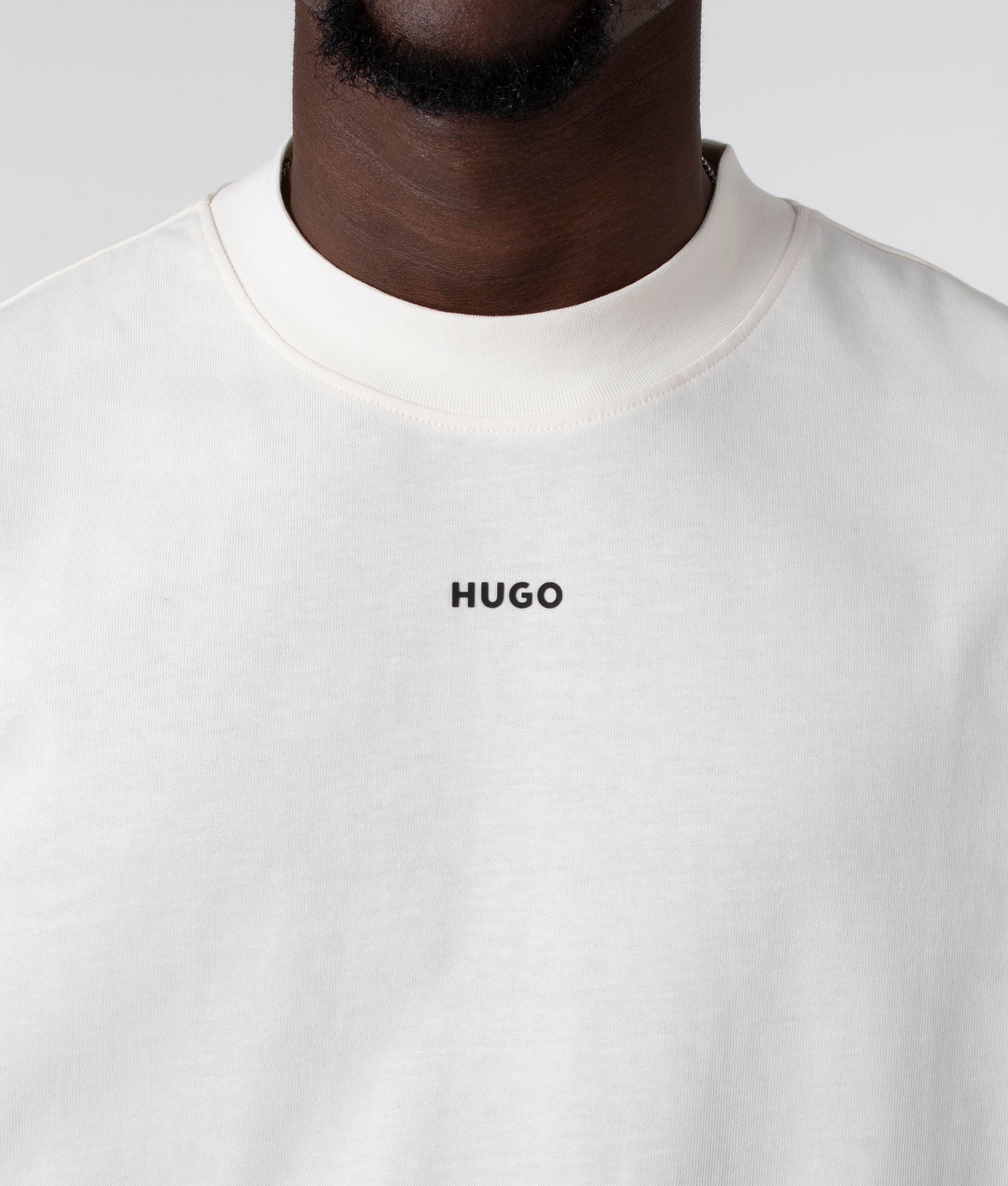 Daposo Long Sleeve T-Shirt - Image 2