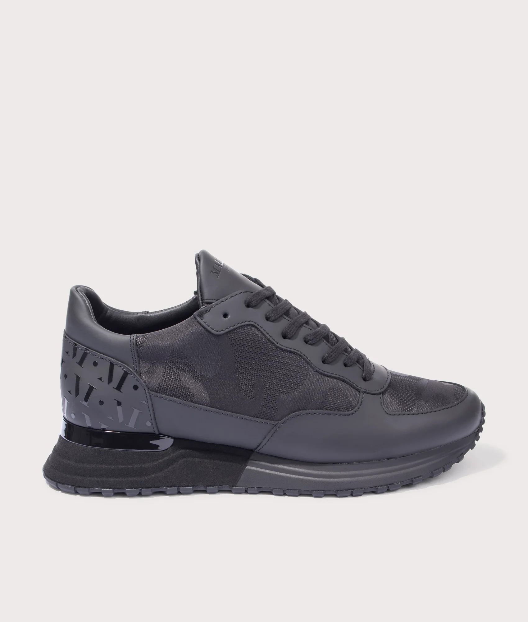 Popham Trainers