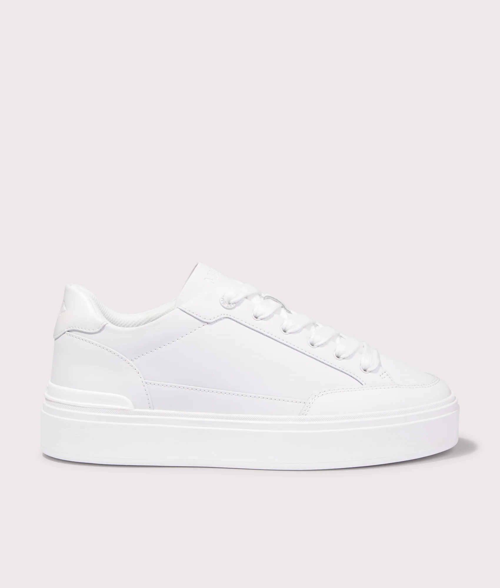Lansbury Trainers