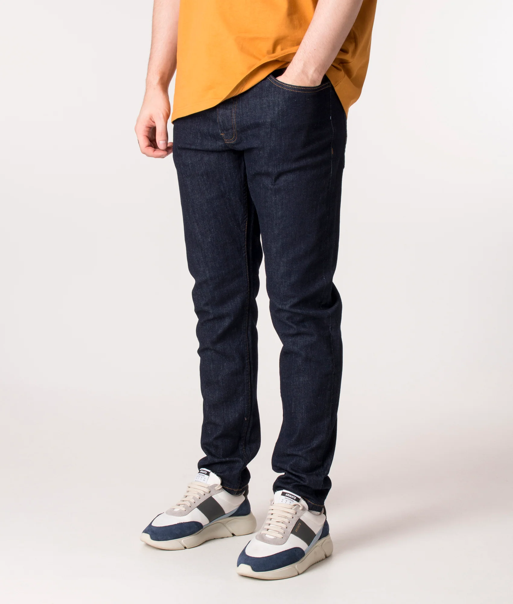 Slim Tapered Artist Jeans