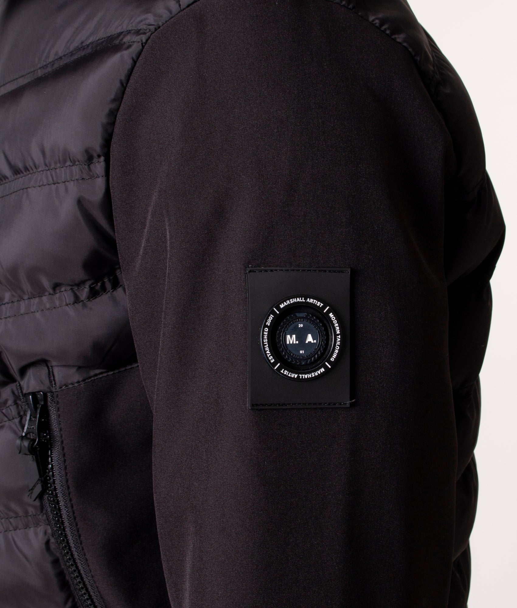 Takeda Softshell Hybrid Jacket - Image 2