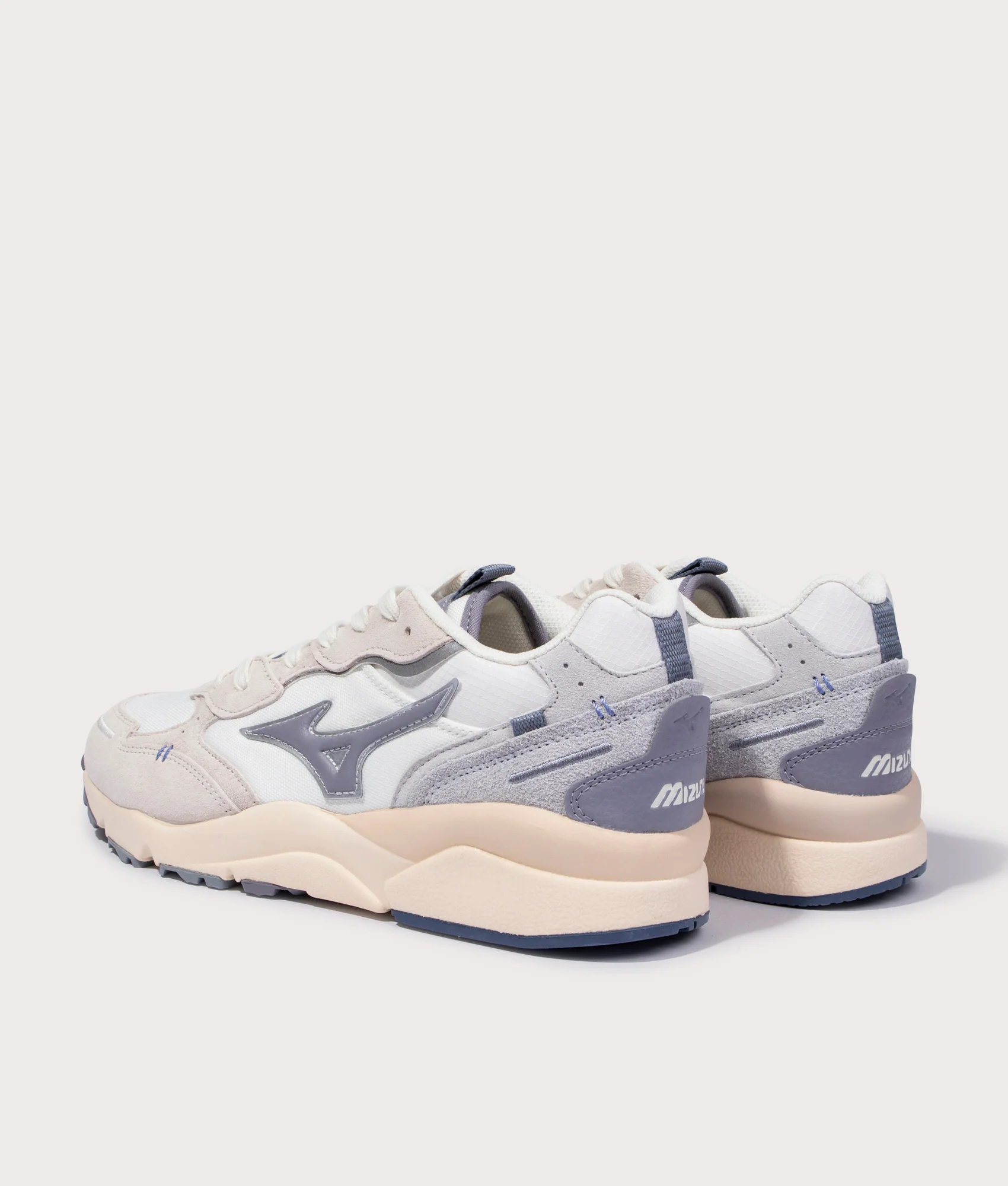Sky Medal B Sneakers - Image 3