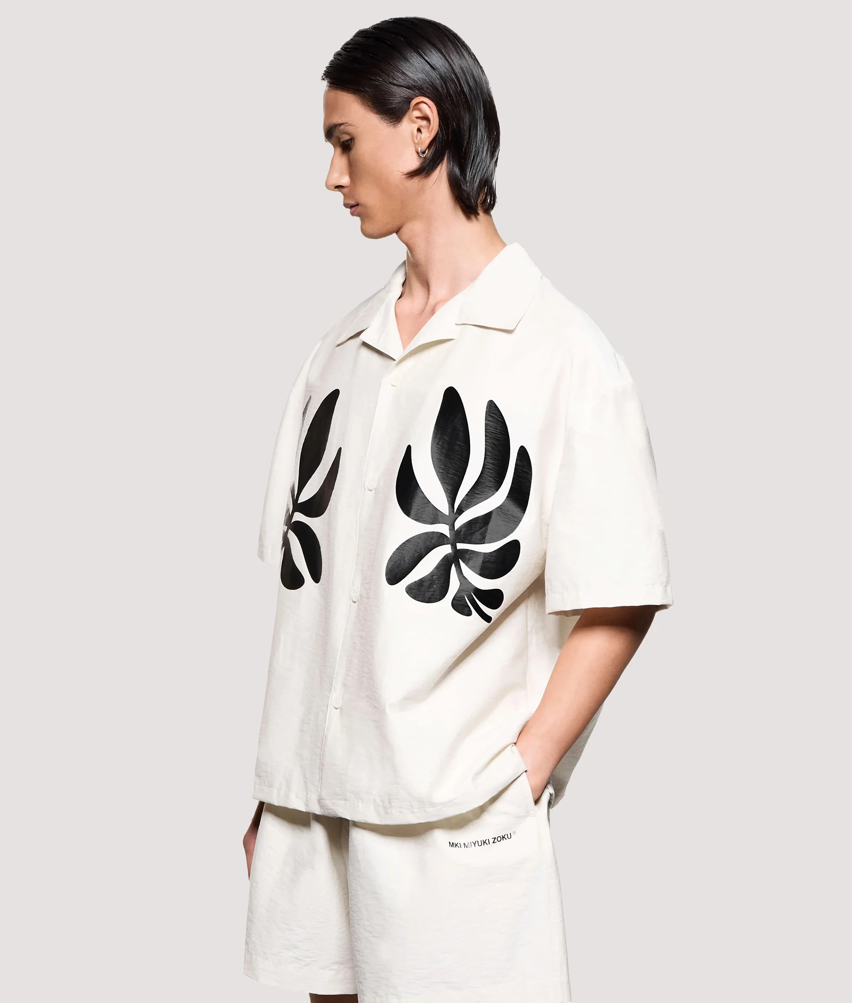 Box Fit Botanical Print Short Sleeve Vacation Shirt - Image 3