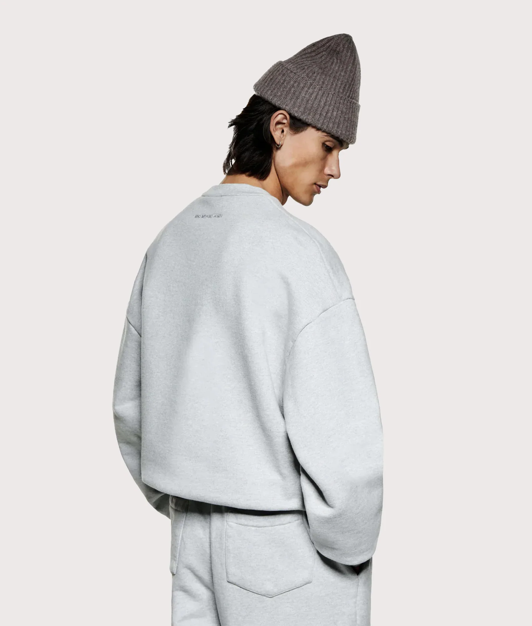 Oversized 800 GSM Superweight Sweatshirt - Image 3