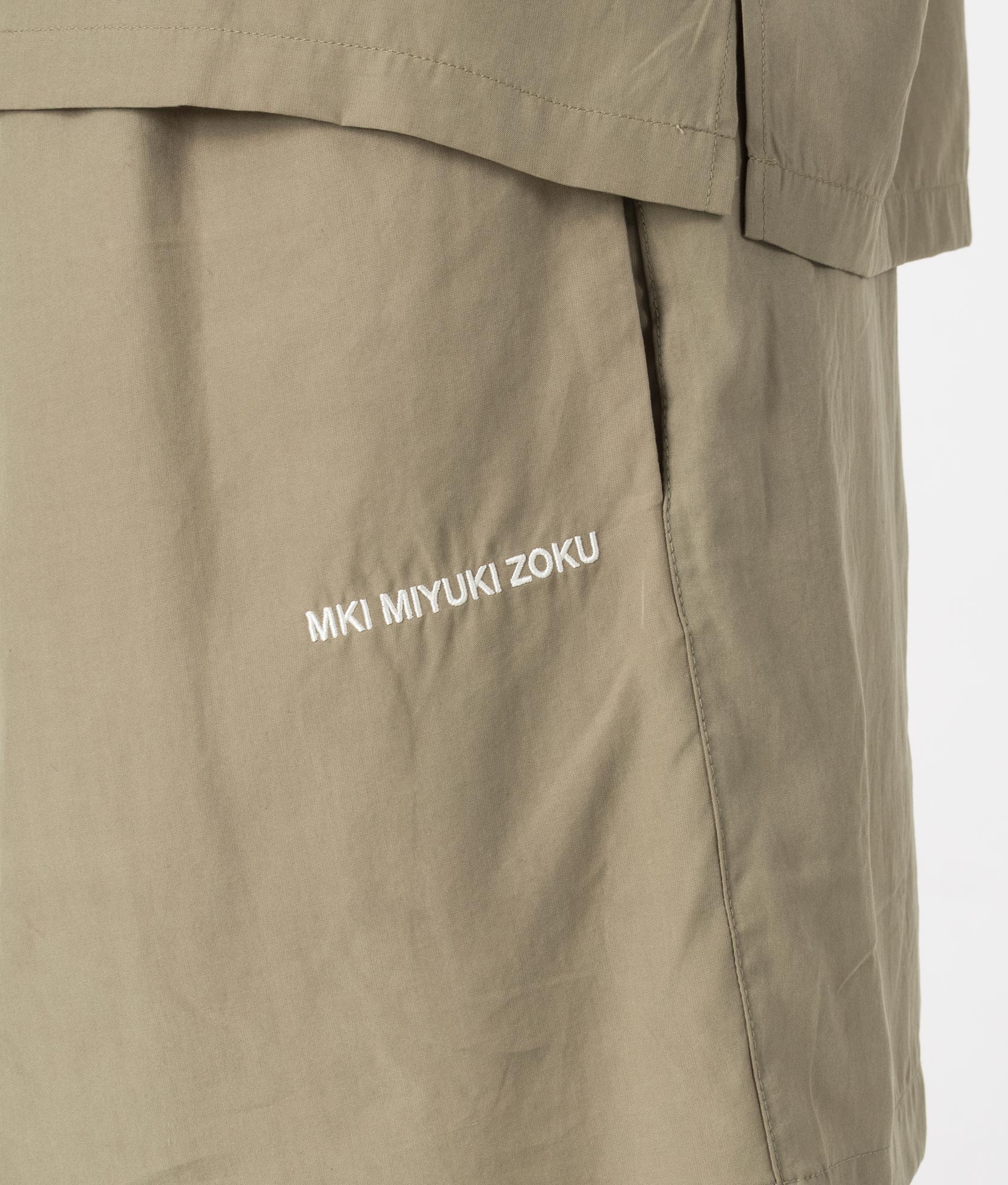 Relaxed Fit Tencel Shorts - Image 10