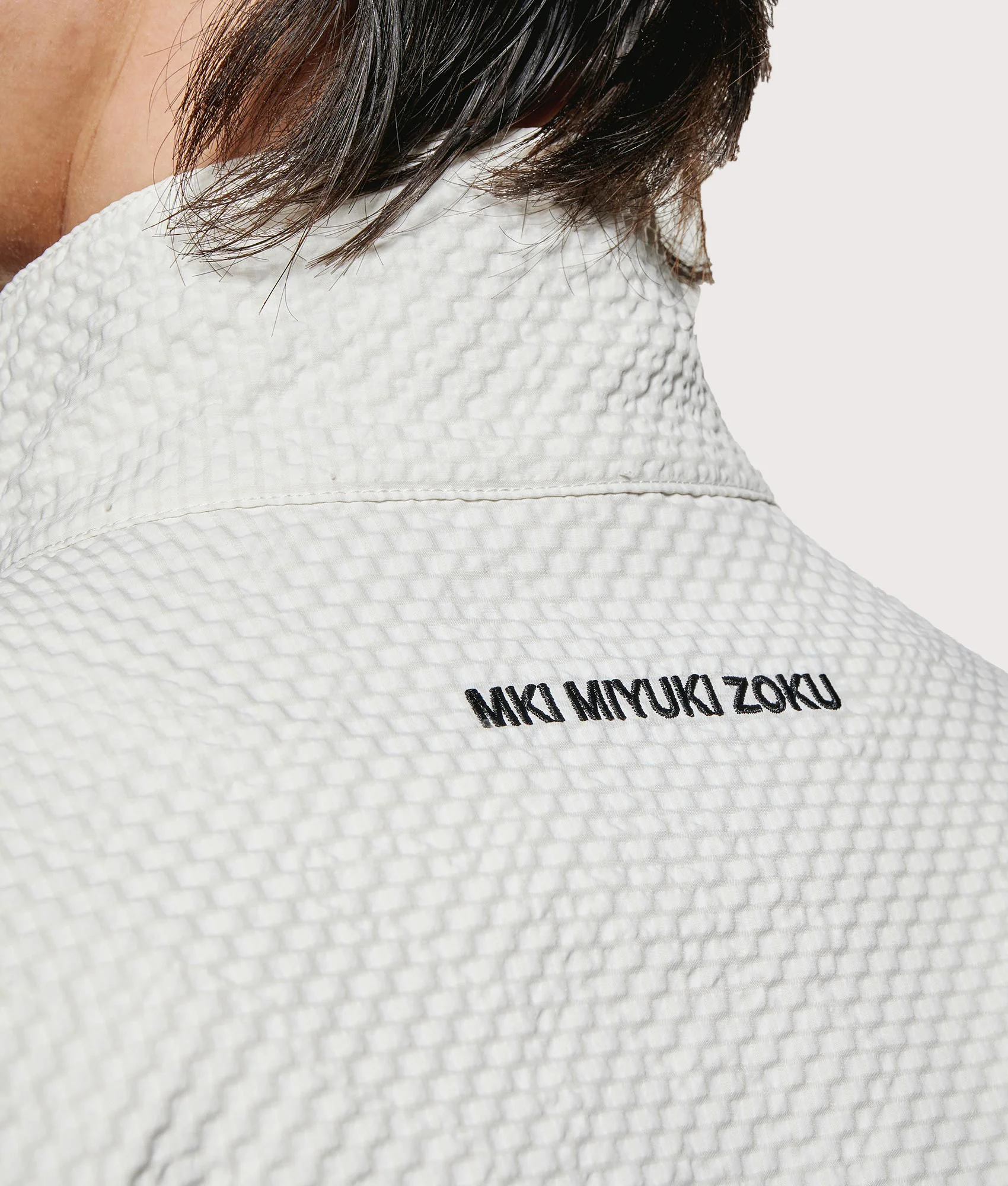 Seersucker Quarter Zip Sweatshirt - Image 2