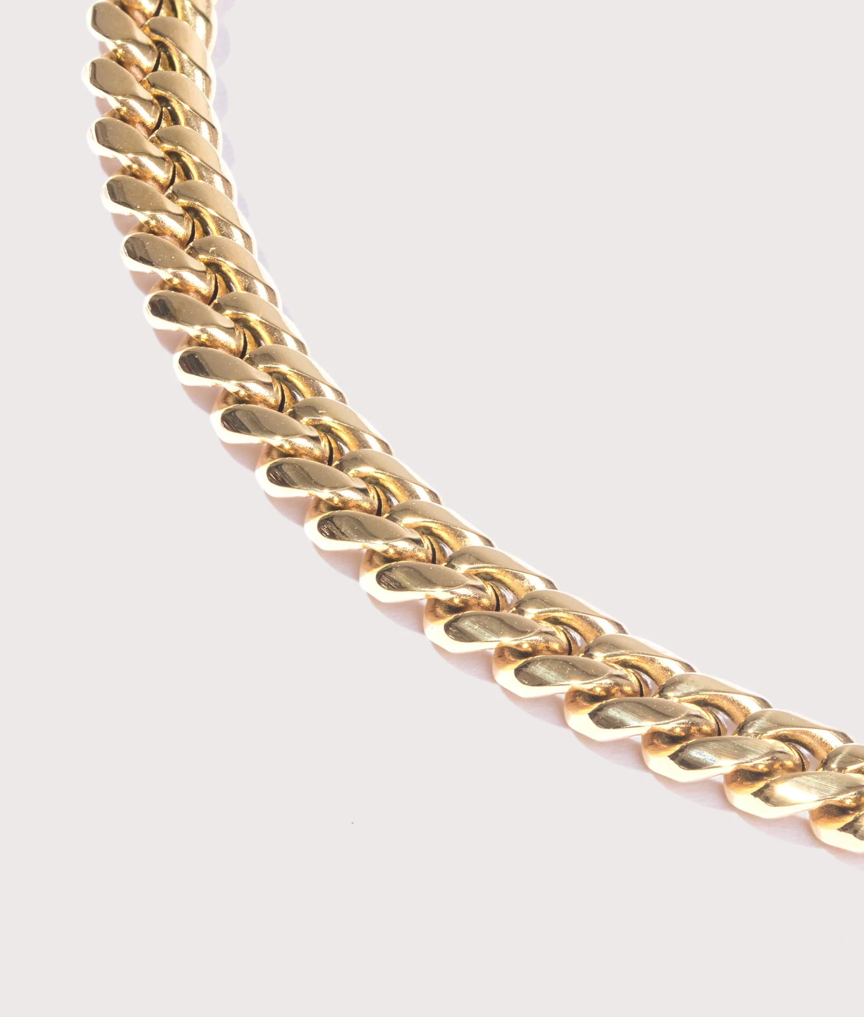 18K Gold Plated Cuban Link Chain 6mm 22" - Image 2