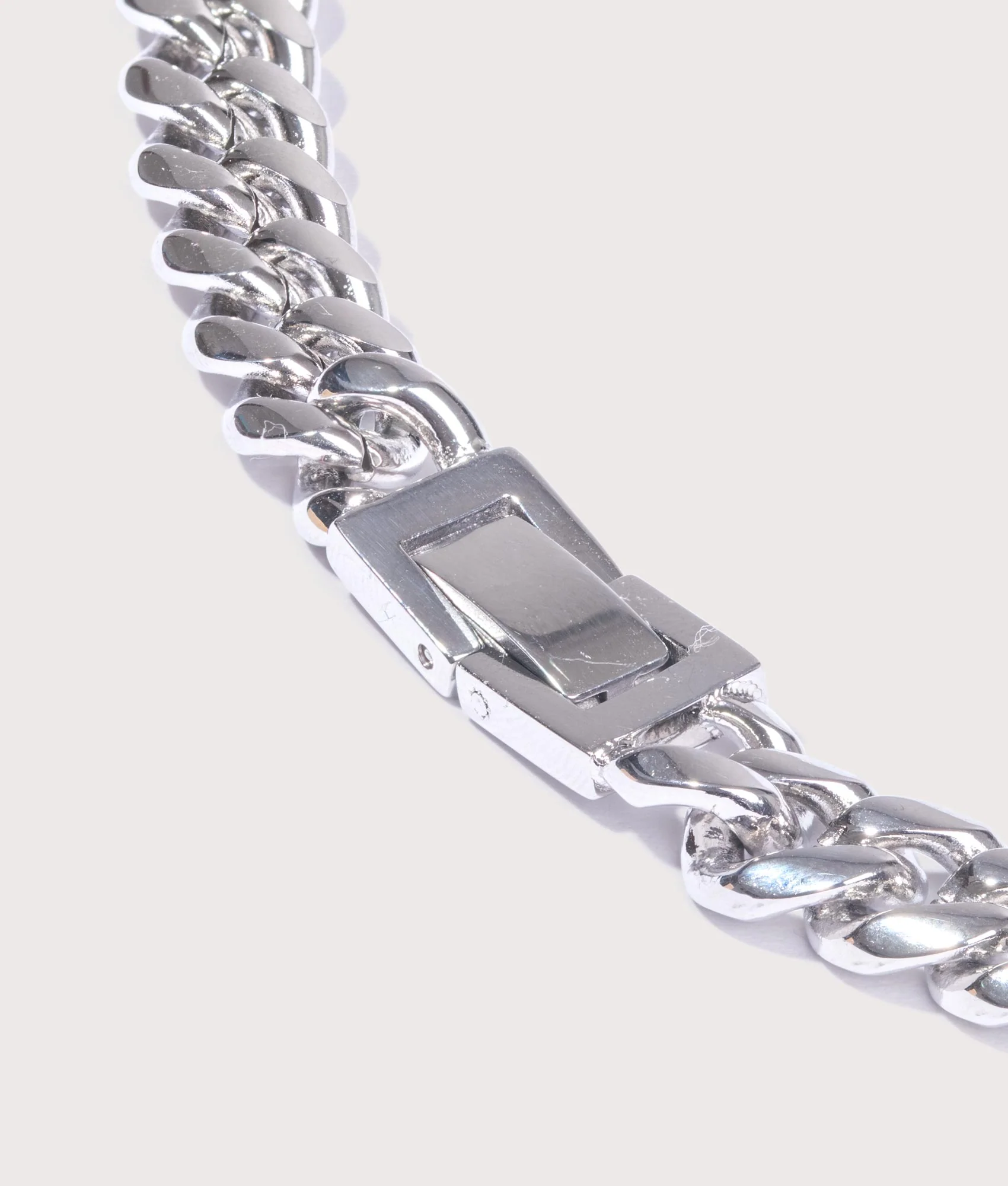 Silver Stainless Steel Cuban Link Chain 8mm 22" - Image 3