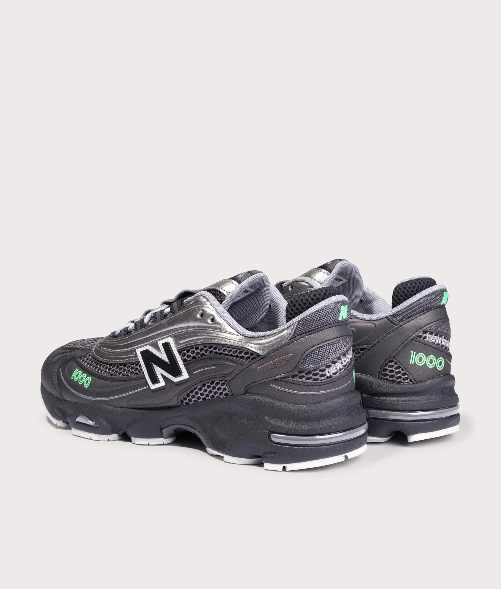 1000 Sneakers - Image 4