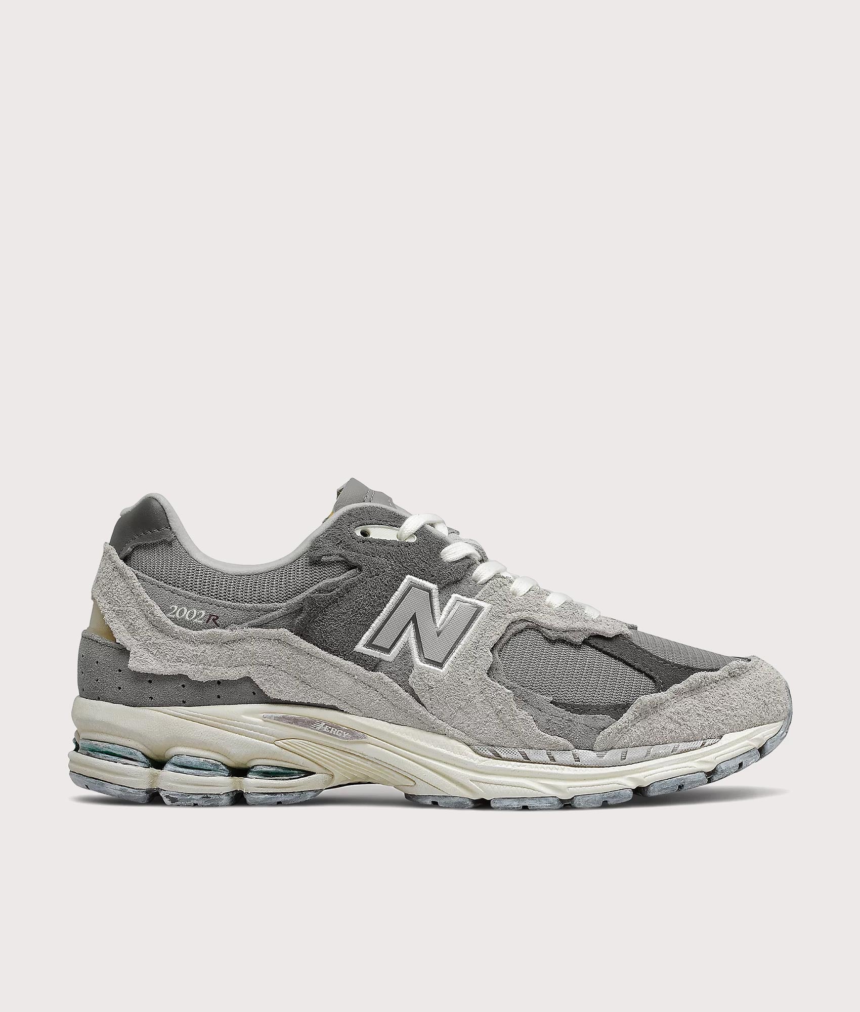 2002R Protection Pack Sneakers