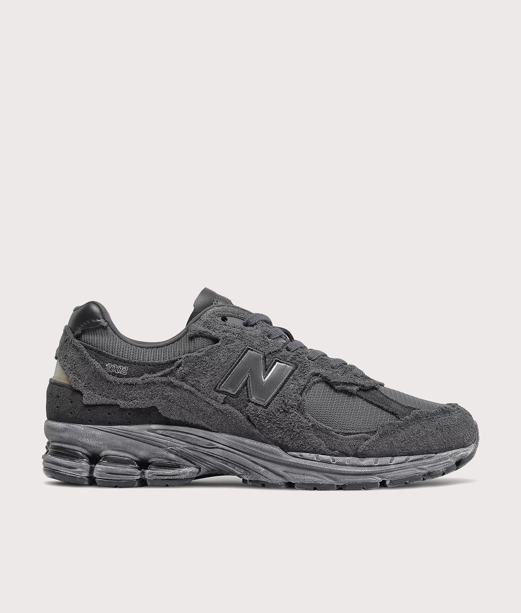 2002R Protection Pack Sneakers