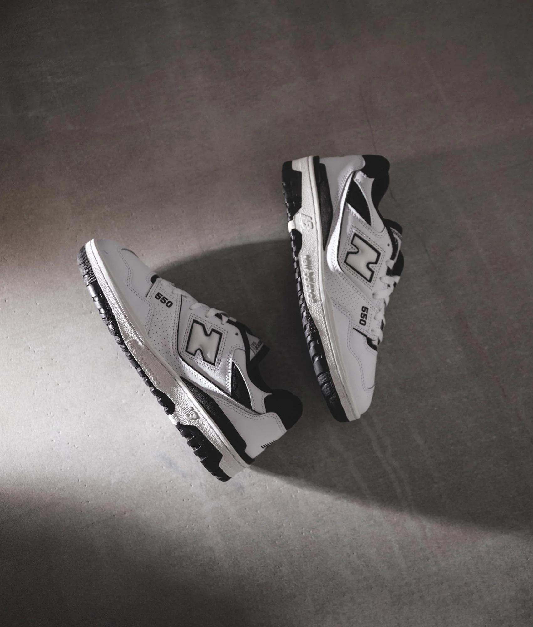 550 Sneakers - Image 2