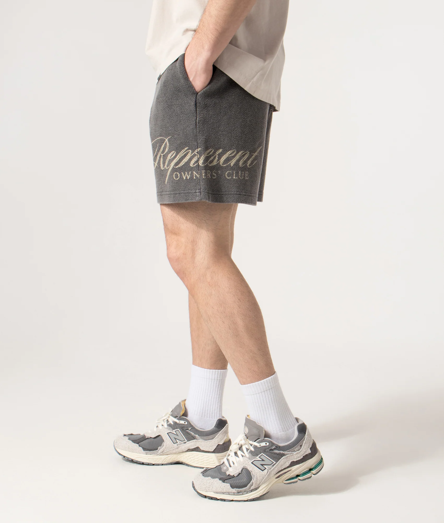Represent Owners Club Script Shorts - Image 2