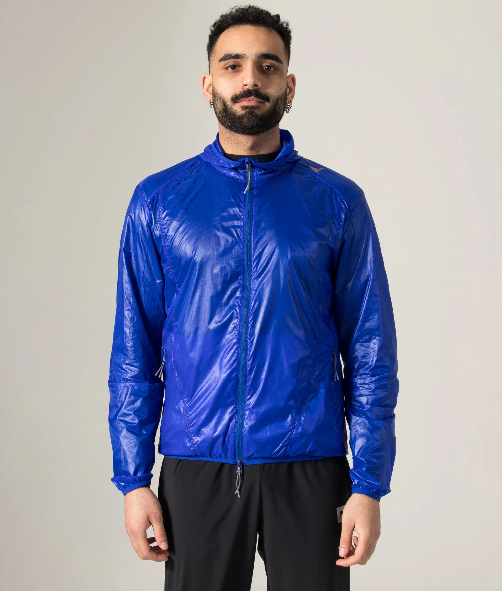 Hue Packable Lightweight Windcheater - Image 2