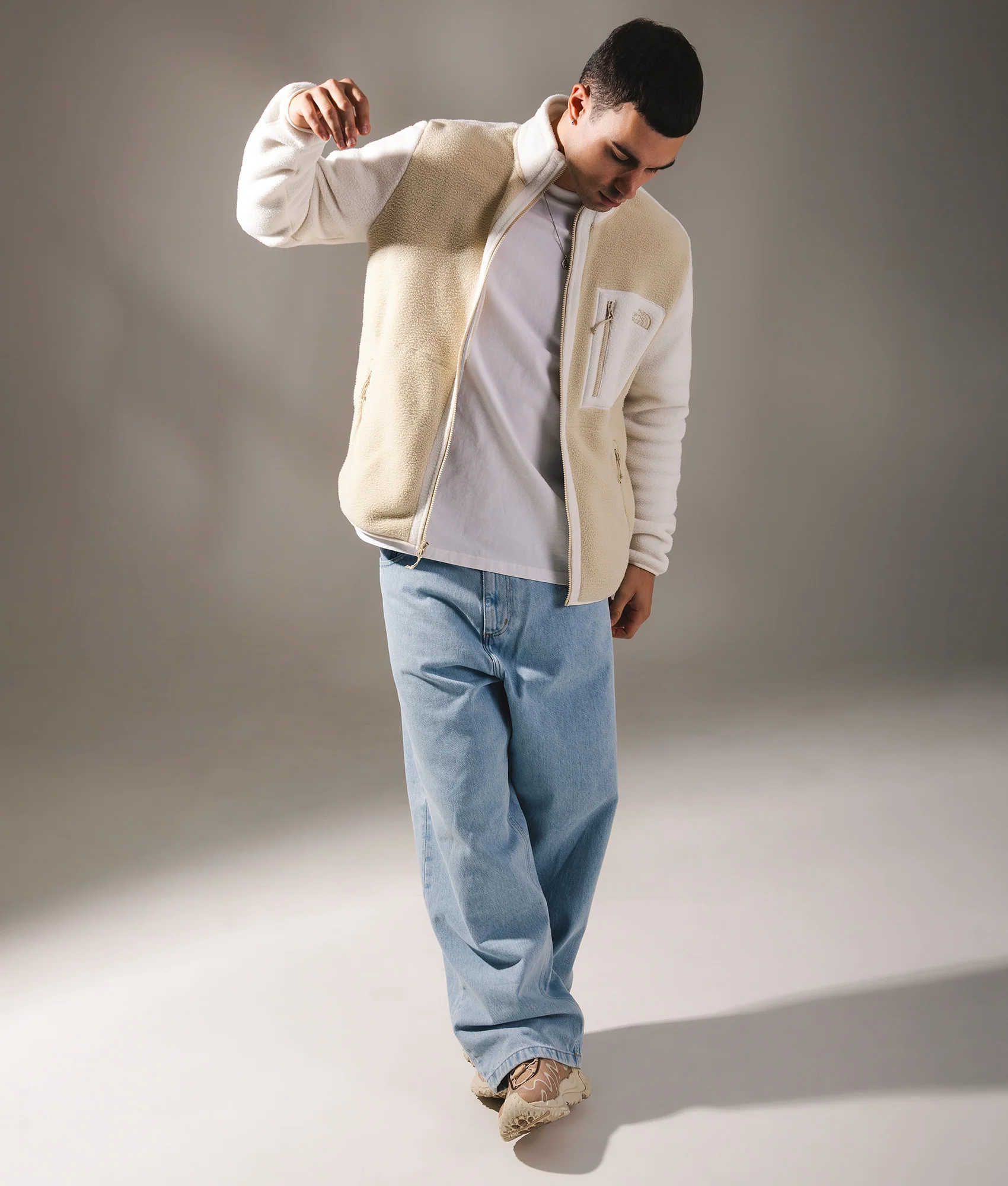 Regular Fit Yumiori Zip Through Fleece - Image 2