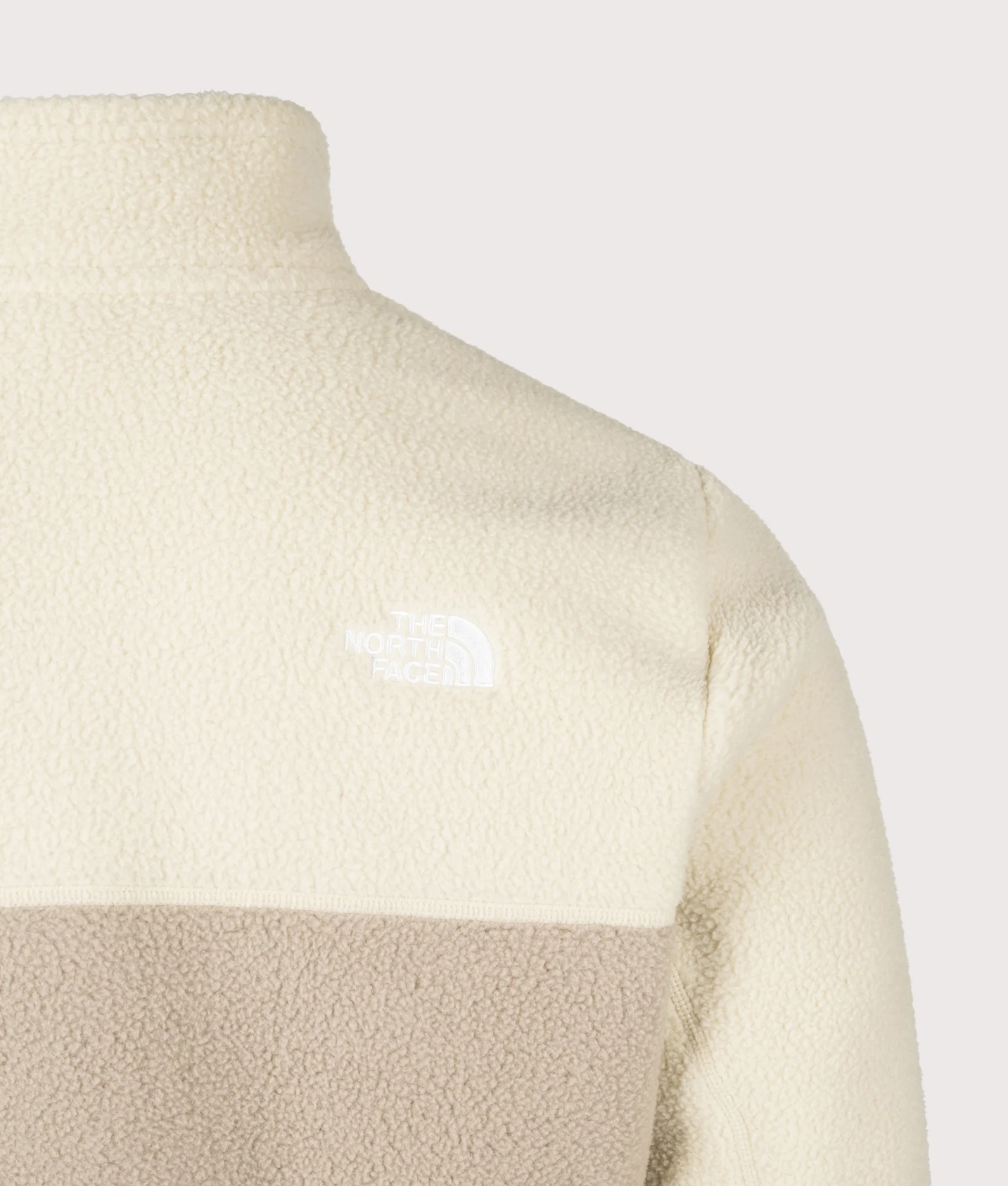 Regular Fit Yumiori Quarter Zip Fleece - Image 3