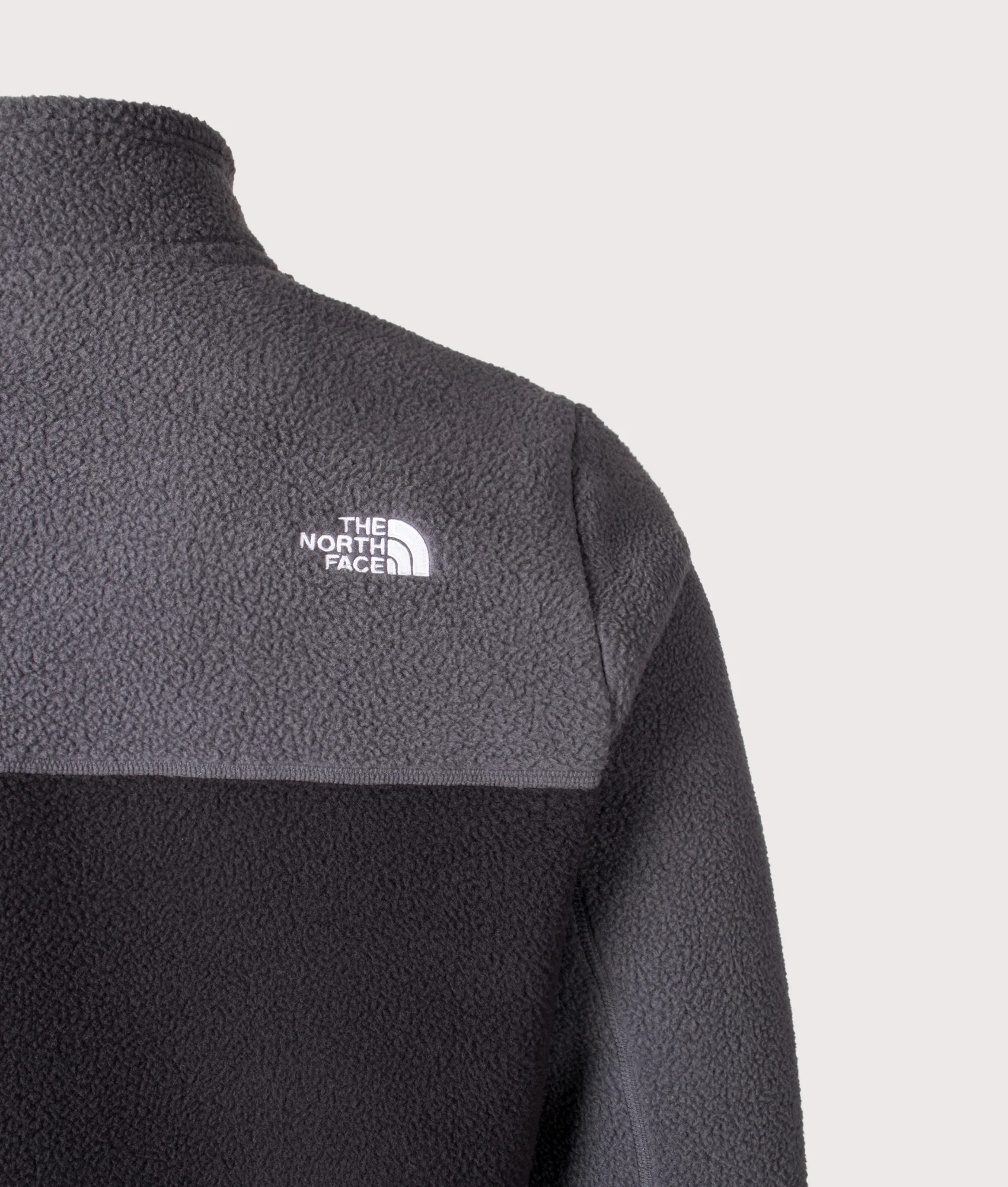 Regular Fit Yumiori Quarter Zip Fleece - Image 3