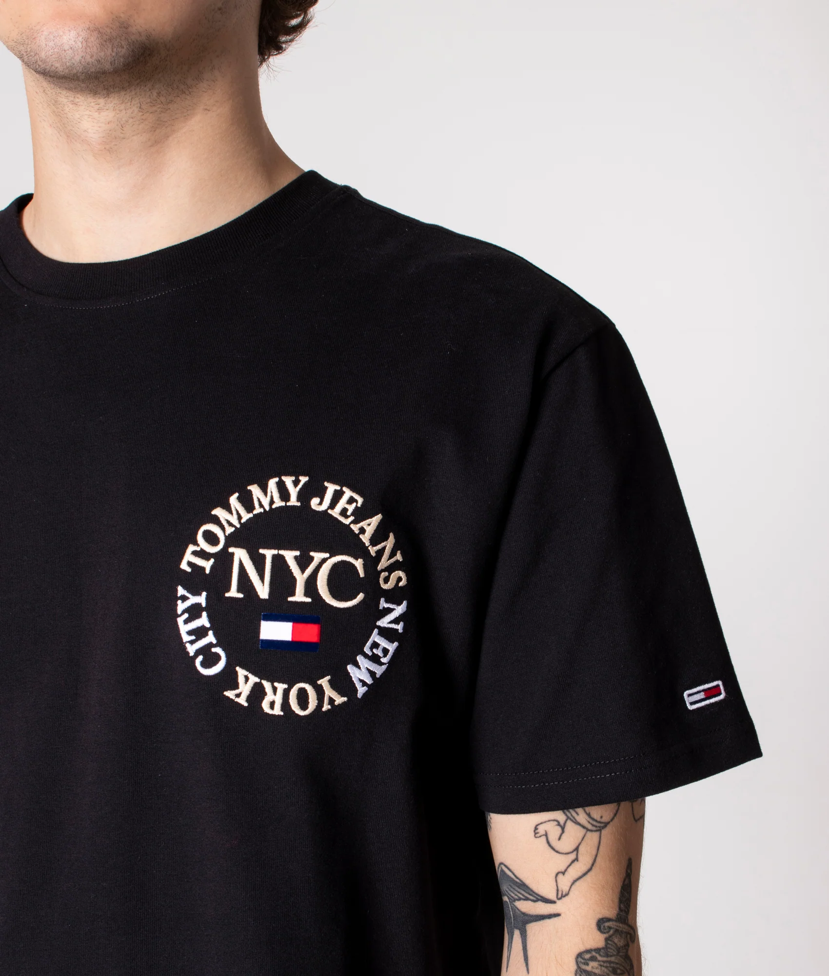 Timeless Circle Logo T-Shirt - Image 2